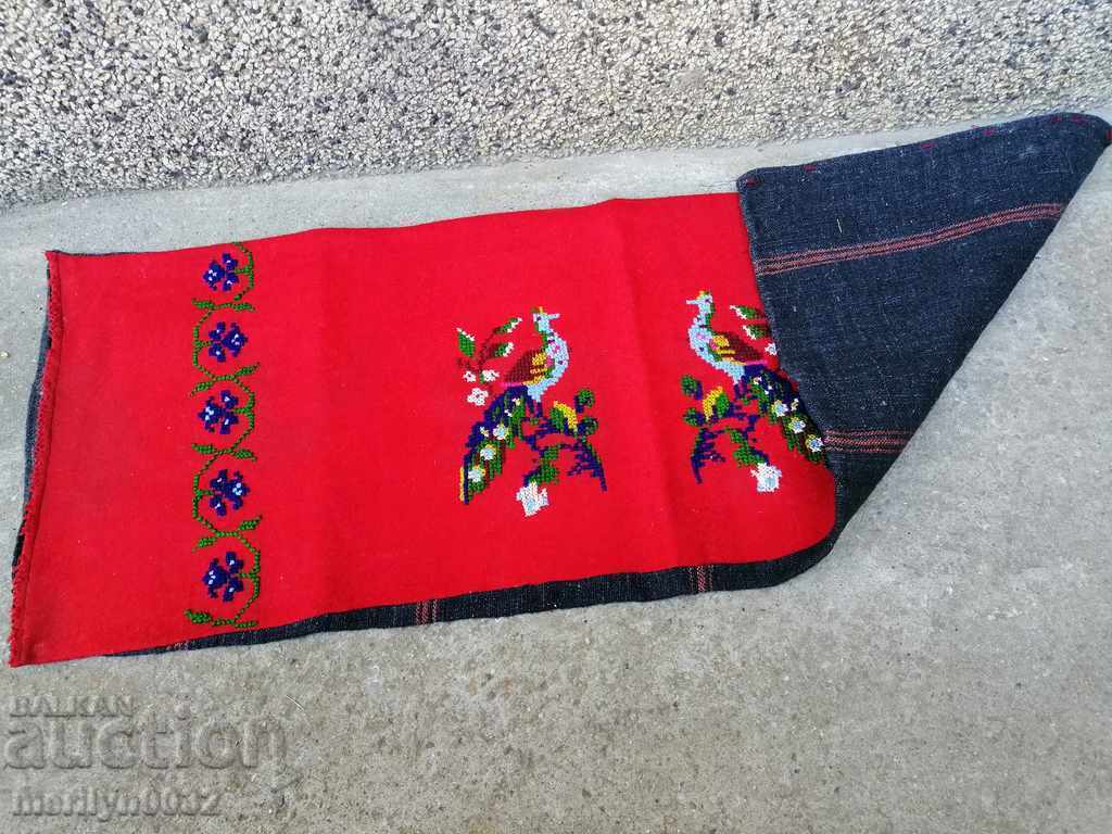 Old woven embroidered pillowcase on minderlock - 7 Old woven embroidered pillowcase on minderlock - 7