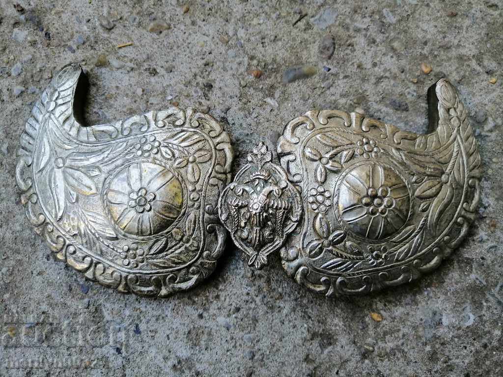 Renaissance hammered silver pafta pafta chopraz silver Renaissance hammered silver pafta pafta chopraz silver