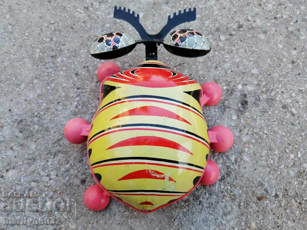Auction  Children's tinplate ladybug beetle