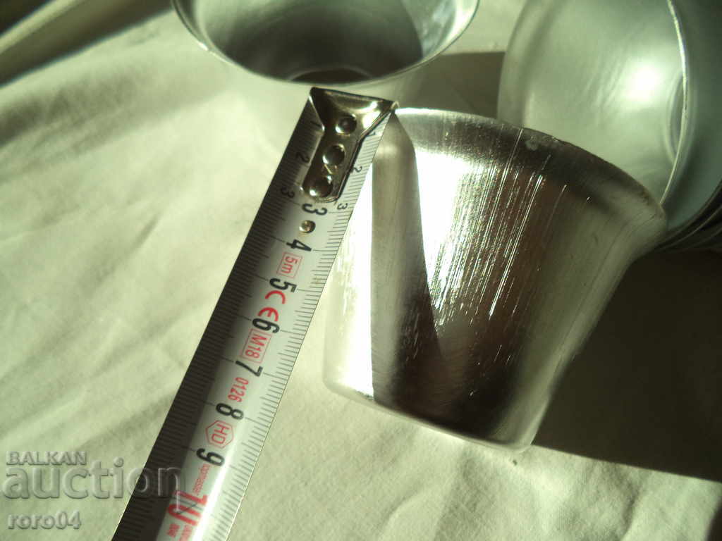 Ολοκαίνουργια κάψουλες από αλουμίνιο - 10 τεμ - 6 Ολοκαίνουργια κάψουλες από αλουμίνιο - 10 τεμ - 6