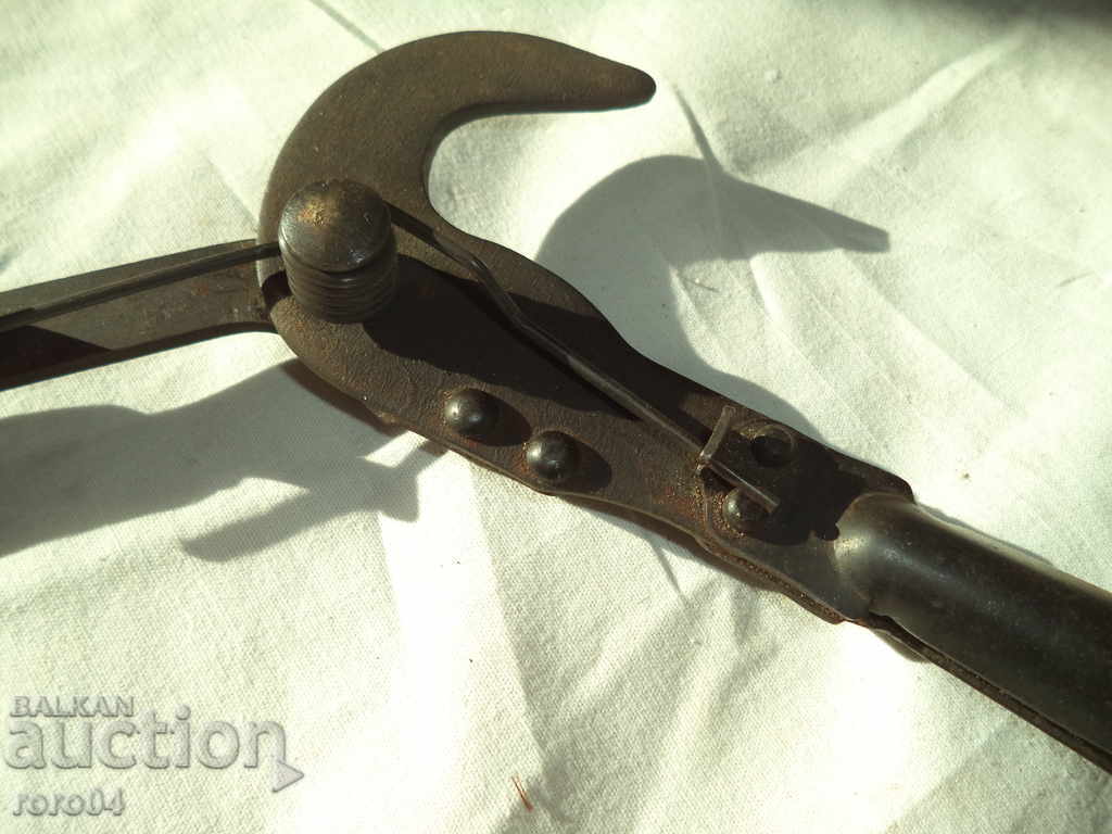 HIGH CLONES SCISSORS - SHRAFT with price 17.99 BGN | € 9.20 HIGH CLONES SCISSORS - SHRAFT with price 17.99 BGN | € 9.20