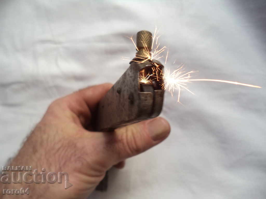 VECHI PISTOL DE METAL PENTRU ÎNCĂLZITOR DE GAZ / ARZATOR