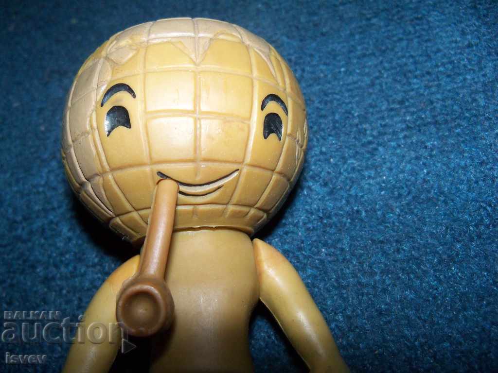 An old interesting rubber figurine on Smoking Earth - 6