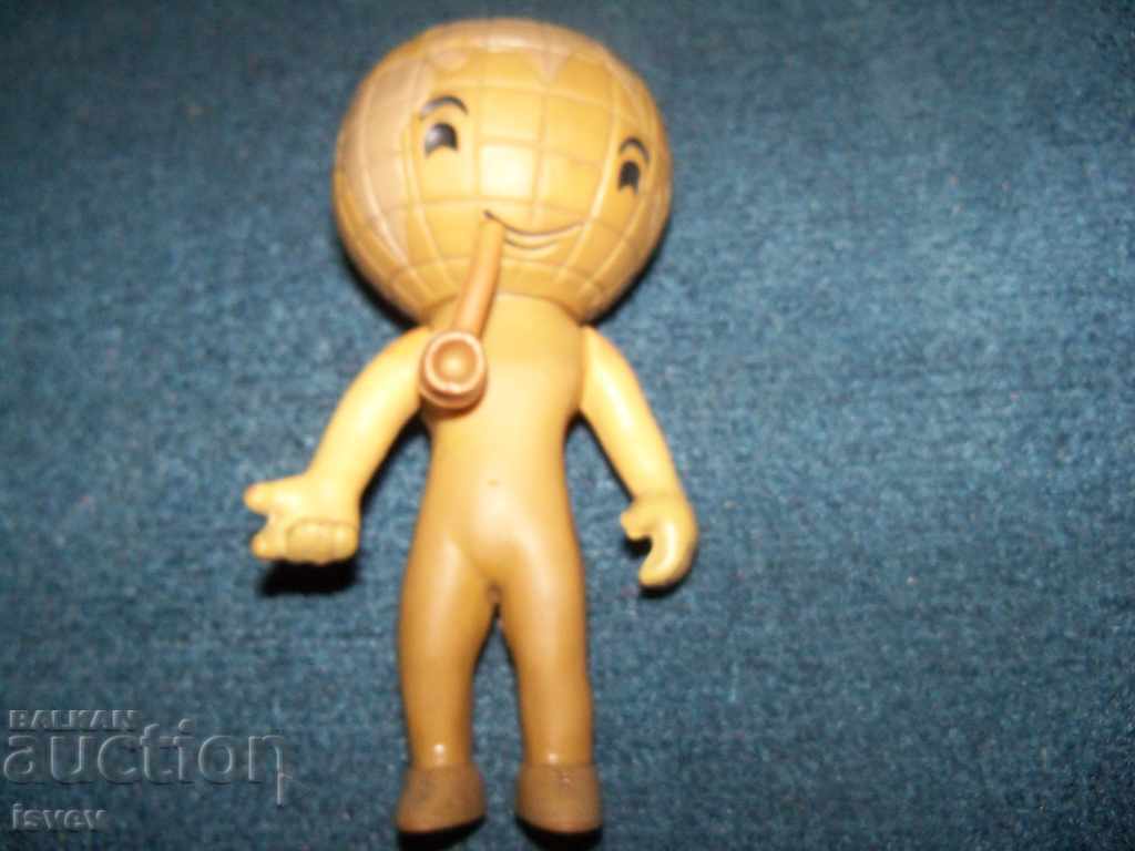 An old interesting rubber figurine on Smoking Earth - 7