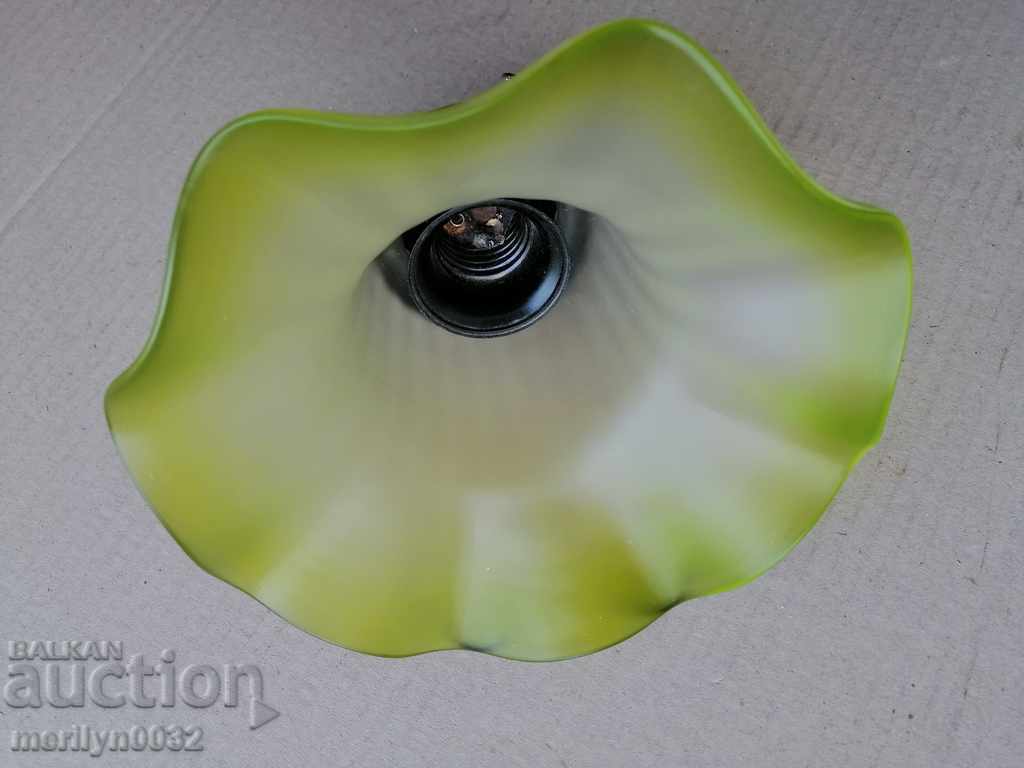 Аукцион Стар стъклен абажур, лампион, лампа, фасунга полилей Аукцион Стар стъклен абажур, лампион, лампа, фасунга полилей