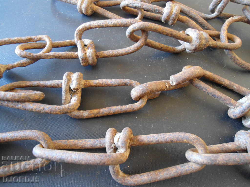 Δημοπρασία Παλιά πλαστή αλυσίδα 1,40 μ Δημοπρασία Παλιά πλαστή αλυσίδα 1,40 μ