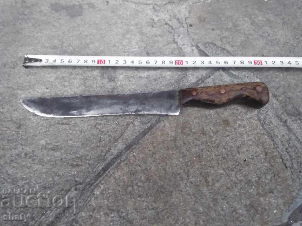 An old knife with price 30.00 BGN | € 15.34 An old knife with price 30.00 BGN | € 15.34