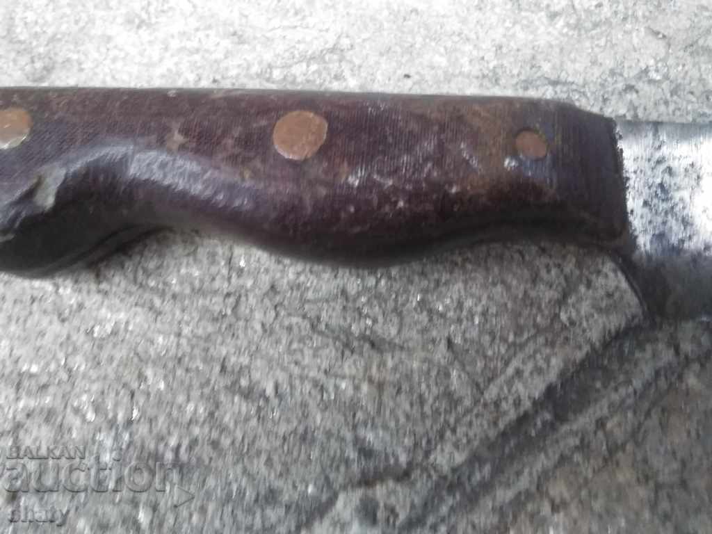 Auction An old knife Auction An old knife