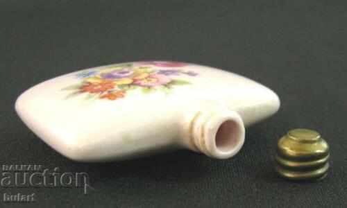 Auction OLD MORE THAN PERFUME PORCELAIN WITH Lilac Flowers Auction OLD MORE THAN PERFUME PORCELAIN WITH Lilac Flowers