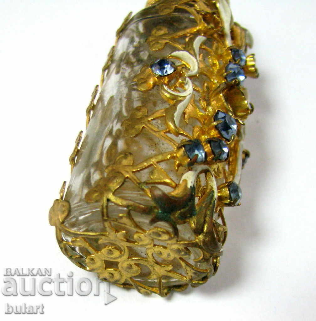 Livrarea MAI MAI MULTE PERFUM CU ORNAMENTE FLORI ȘI PIERRE Livrarea MAI MAI MULTE PERFUM CU ORNAMENTE FLORI ȘI PIERRE