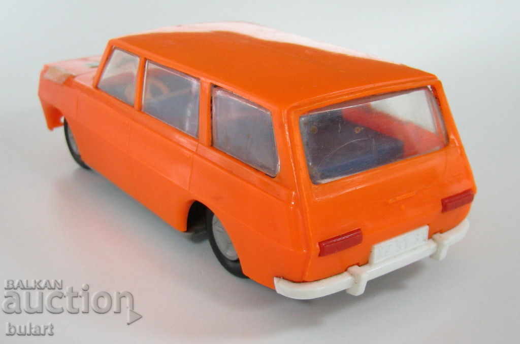Delivery of WARTBURG CAR WARTBURG CAR TOY TOY GERMANY GERMANY Delivery of WARTBURG CAR WARTBURG CAR TOY TOY GERMANY GERMANY