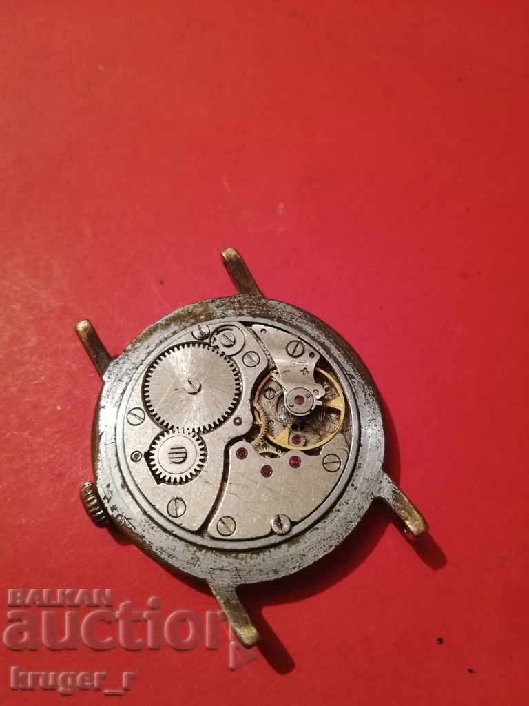 Delivery of Pobeda watch