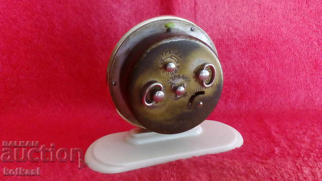 Delivery of Old social desk clock Alarm Clock Friendship Elephant USSR Russia Delivery of Old social desk clock Alarm Clock Friendship Elephant USSR Russia
