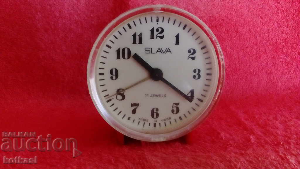 Стар соц настолен Часовник Будилник Слава SLAVA USSR СССР