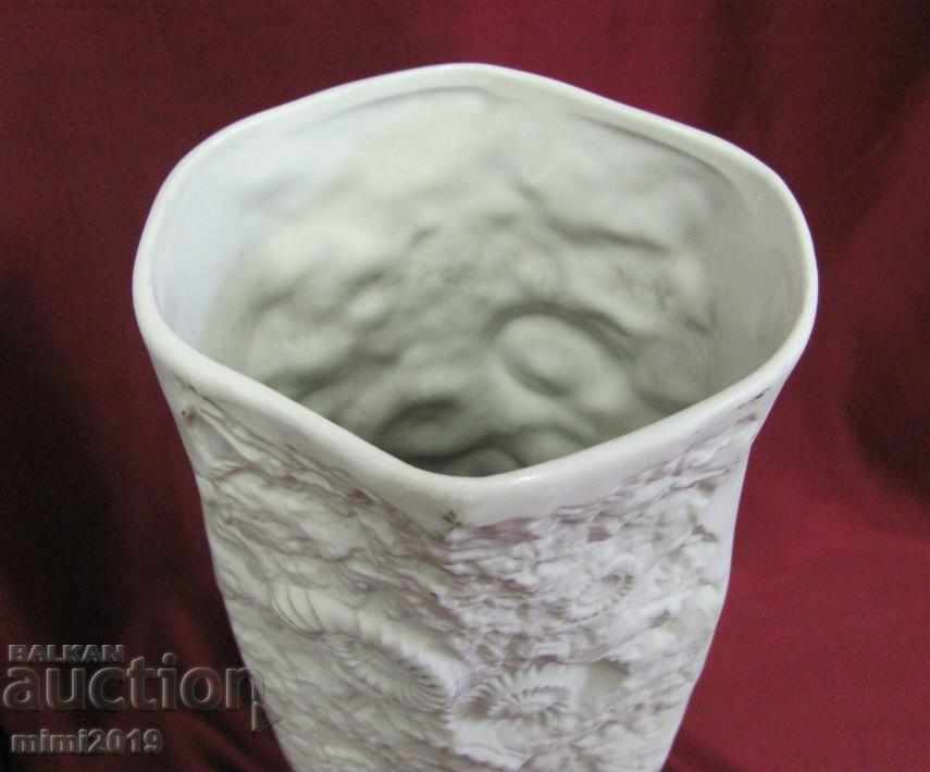 Large Porcelain Vase Marked LIMOGES - 5