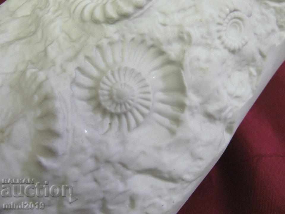 Large Porcelain Vase Marked LIMOGES - 6