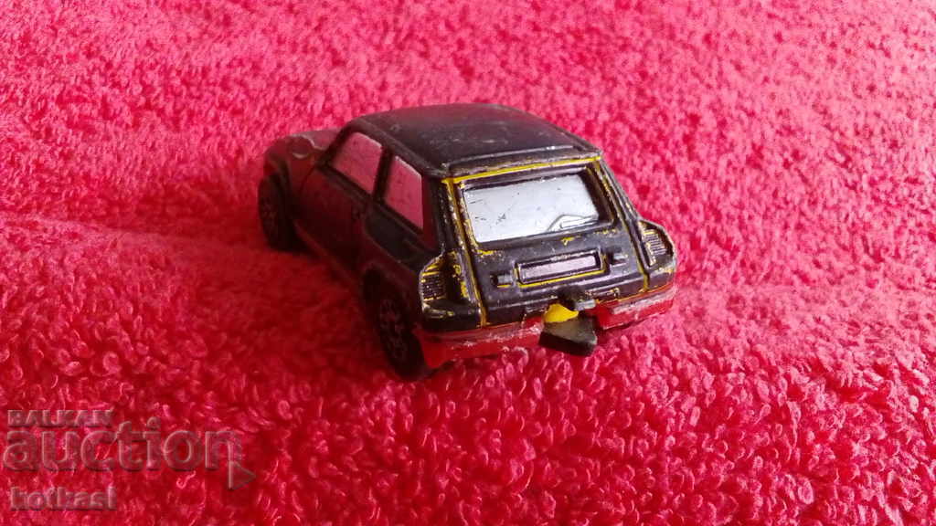 Small metal car Renault 5 BRITAIN Corgi - 5