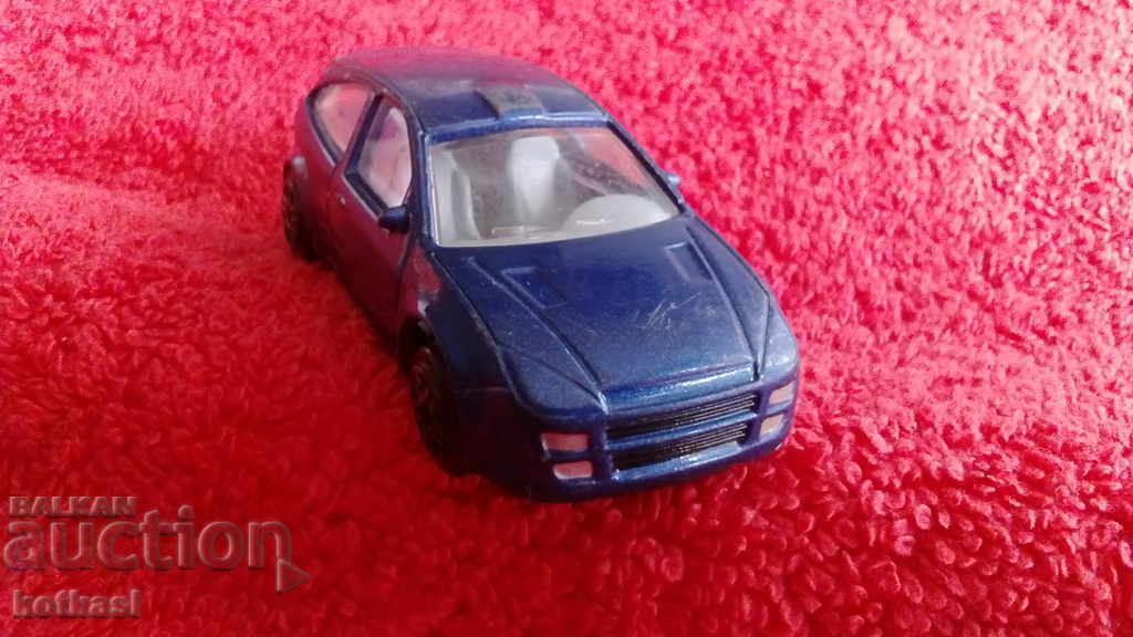 Παράδοση Παλαιό μικρό μεταλλικό αυτοκίνητο Κίνα