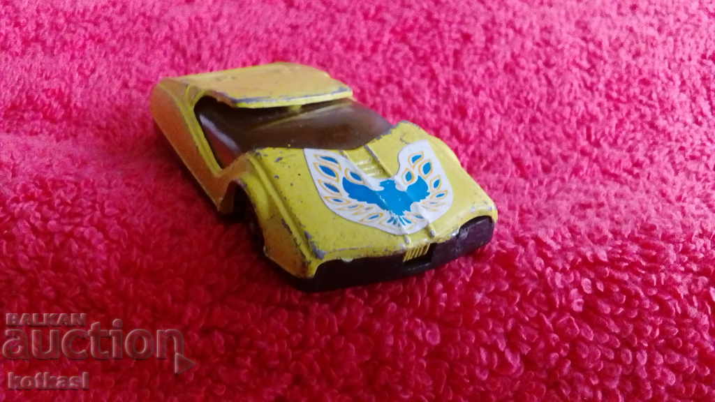 Παράδοση Παλαιό μικρό μεταλλικό σπορ αυτοκίνητο Παράδοση Παλαιό μικρό μεταλλικό σπορ αυτοκίνητο