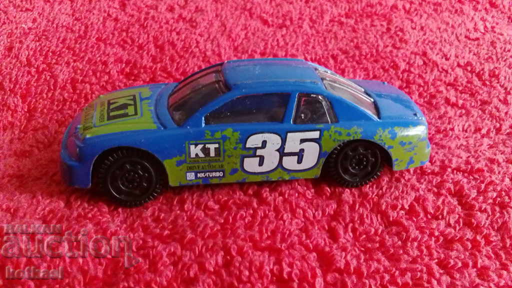 Old small metal car with price 6.50 BGN | € 3.32