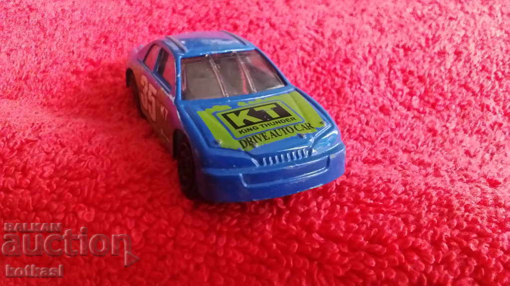 Delivery of Old small metal car