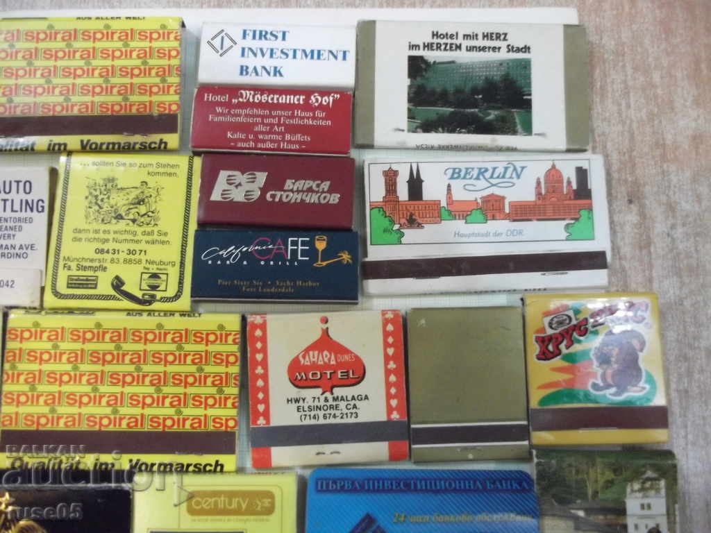 Auction Lot of 36 pcs. matches Auction Lot of 36 pcs. matches