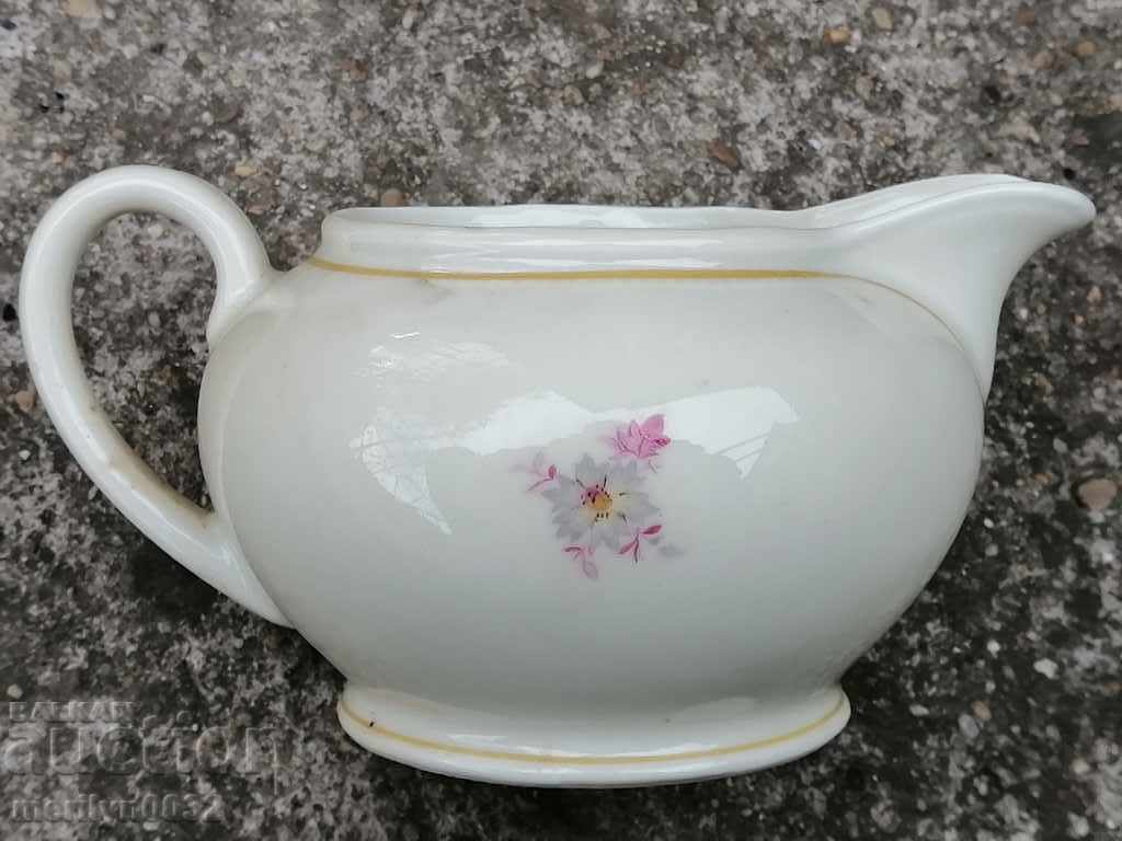 Auction  Kitchenware saucer by Bavaria service Bavaria in the early 20th century