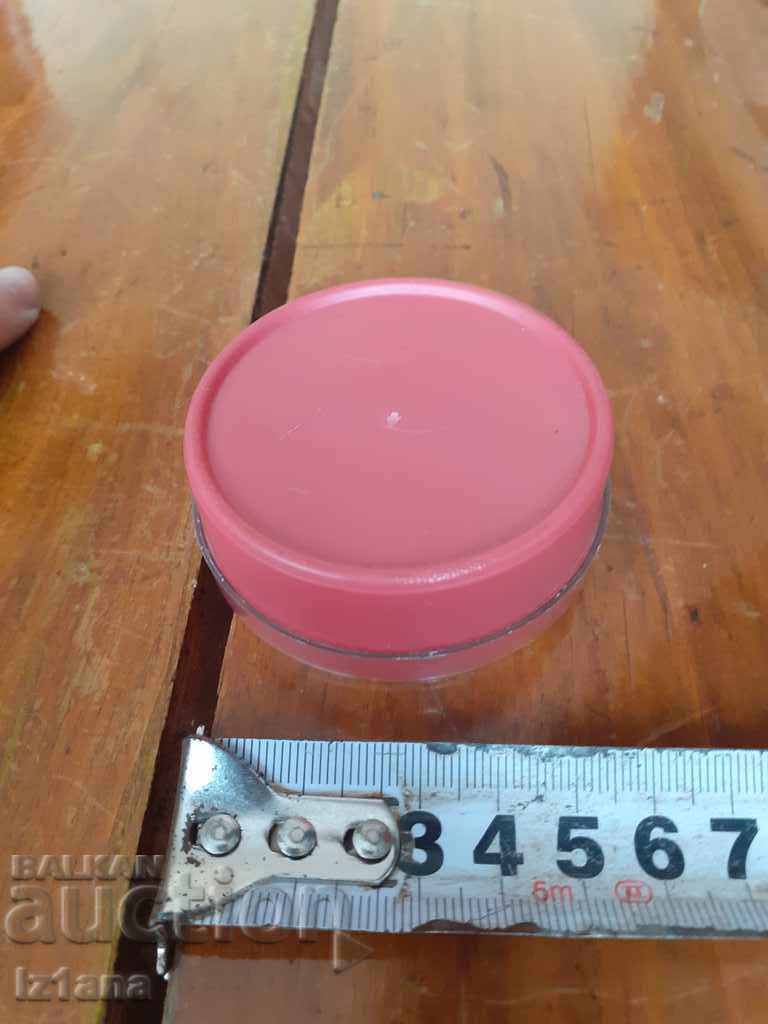 Old box of safety pins with price 16.00 BGN | € 8.18 Old box of safety pins with price 16.00 BGN | € 8.18