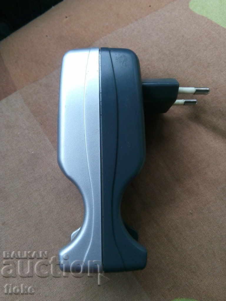 Δημοπρασία Φορτιστής μπαταρίας για το Energizer Δημοπρασία Φορτιστής μπαταρίας για το Energizer