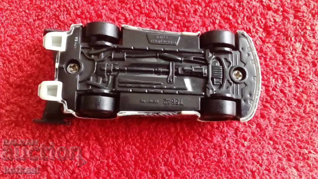 Little Old Sports Car Disney China - 6