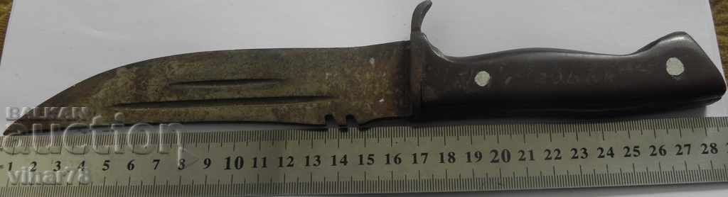 OLD KNIFE - 5 OLD KNIFE - 5