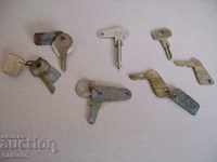 Lot of old socket wrenches for military vehicles.