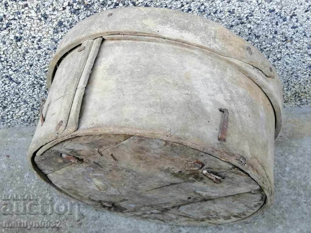 Old crutch for wheat, bushel, bucket, wooden - 7 Old crutch for wheat, bushel, bucket, wooden - 7