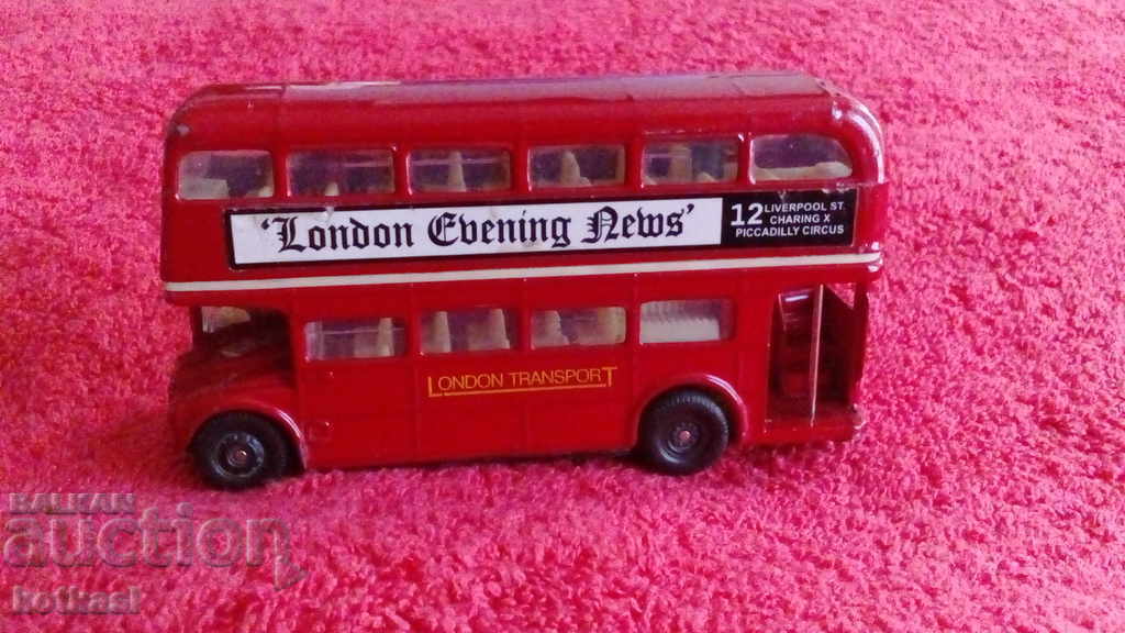 Metal Toy Model Double Decker Red London Bus with price 35.50 BGN | € 18.15 Metal Toy Model Double Decker Red London Bus with price 35.50 BGN | € 18.15