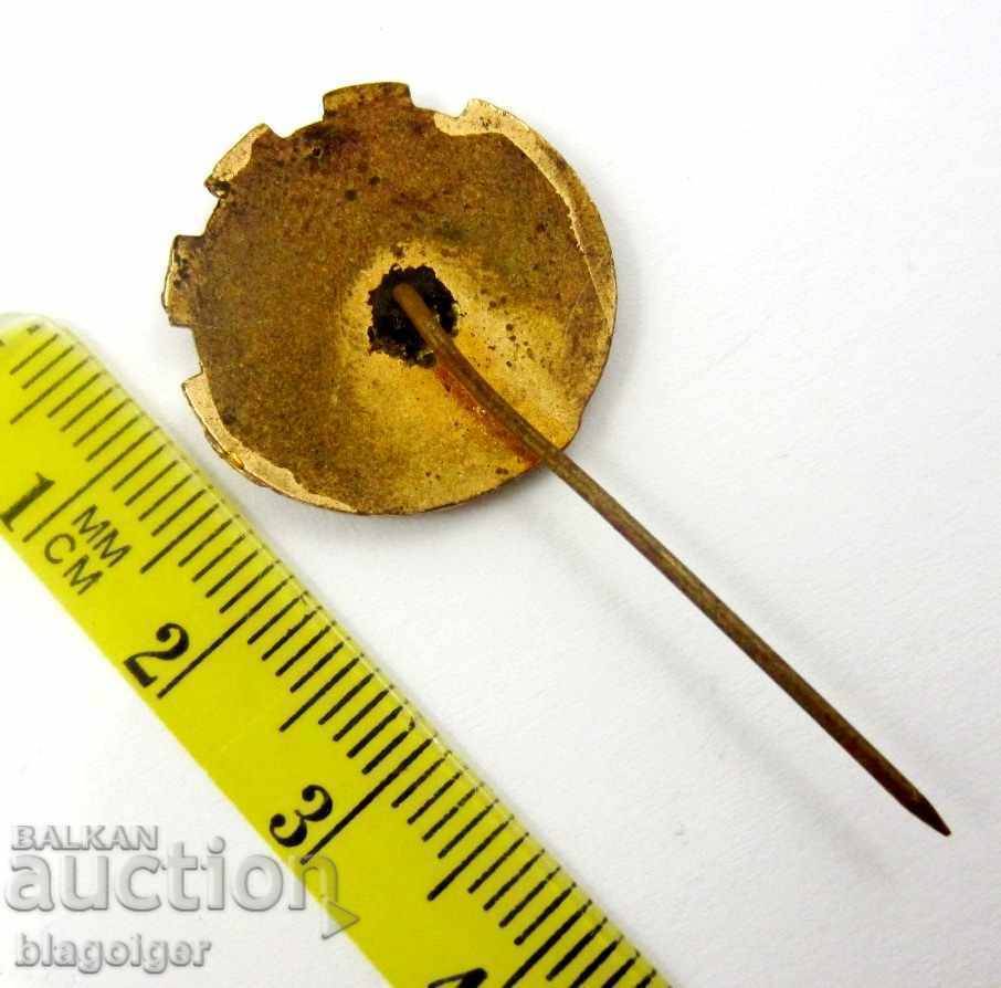 Delivery of FIRST UNITED WORKERS' HOSPITAL-A RARE SIGN