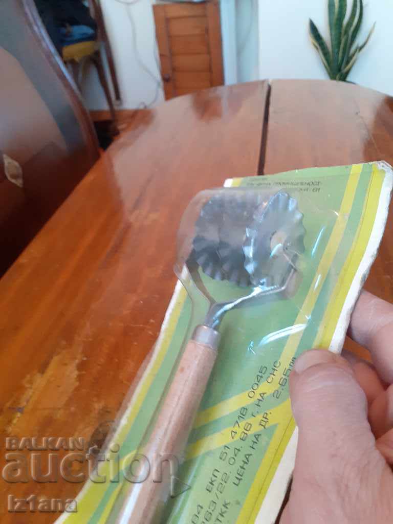 Old dough cutter - 5 Old dough cutter - 5