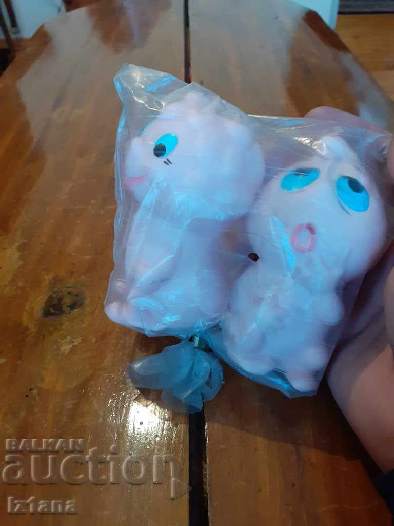 Old Toys: Bumblebees with price 38.00 BGN | € 19.43 Old Toys: Bumblebees with price 38.00 BGN | € 19.43