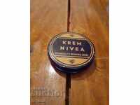 Cutie veche Cremă Nivea, Krem Nivea