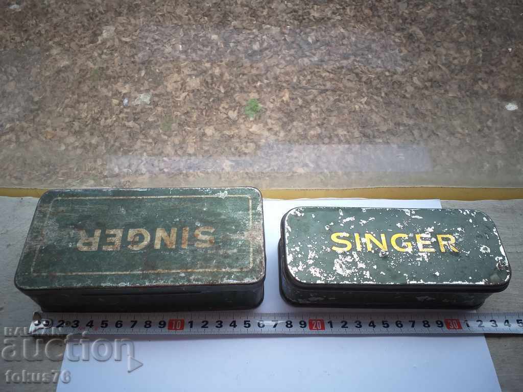A LOT OF TWO OLD SINGER COLLECTION BOXES - 7