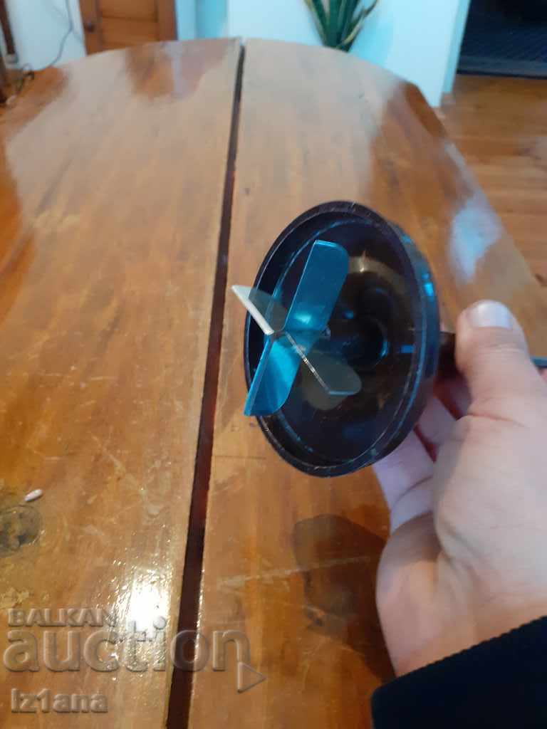 Old Wood Cutter with price 22.00 BGN | € 11.25 Old Wood Cutter with price 22.00 BGN | € 11.25