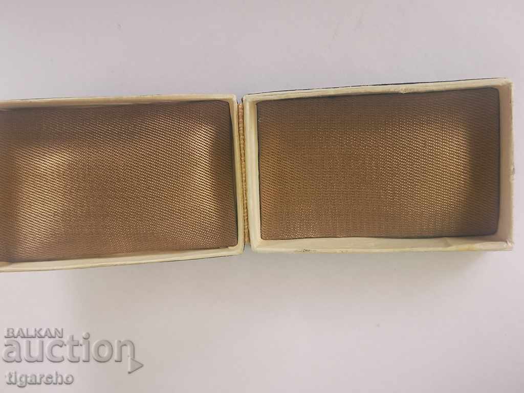 Box of Russian clock with price 12.00 BGN | € 6.14