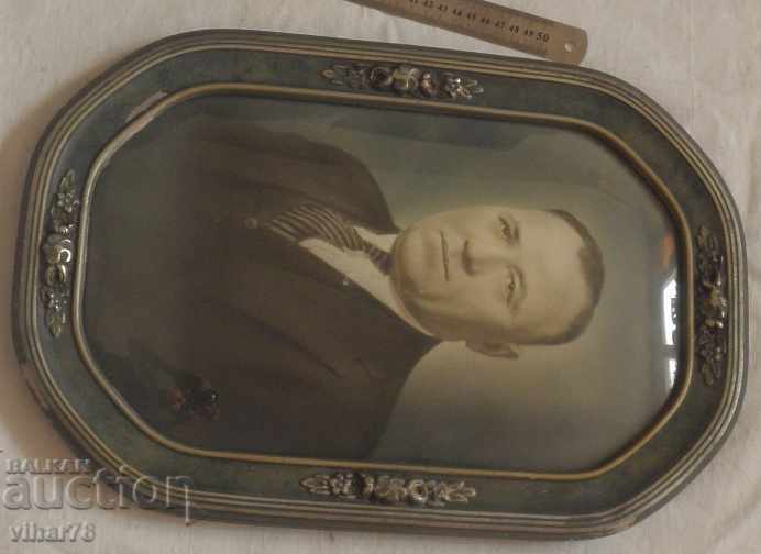 Old large photo in a wooden frame with price € 99.99 | 195.56 BGN