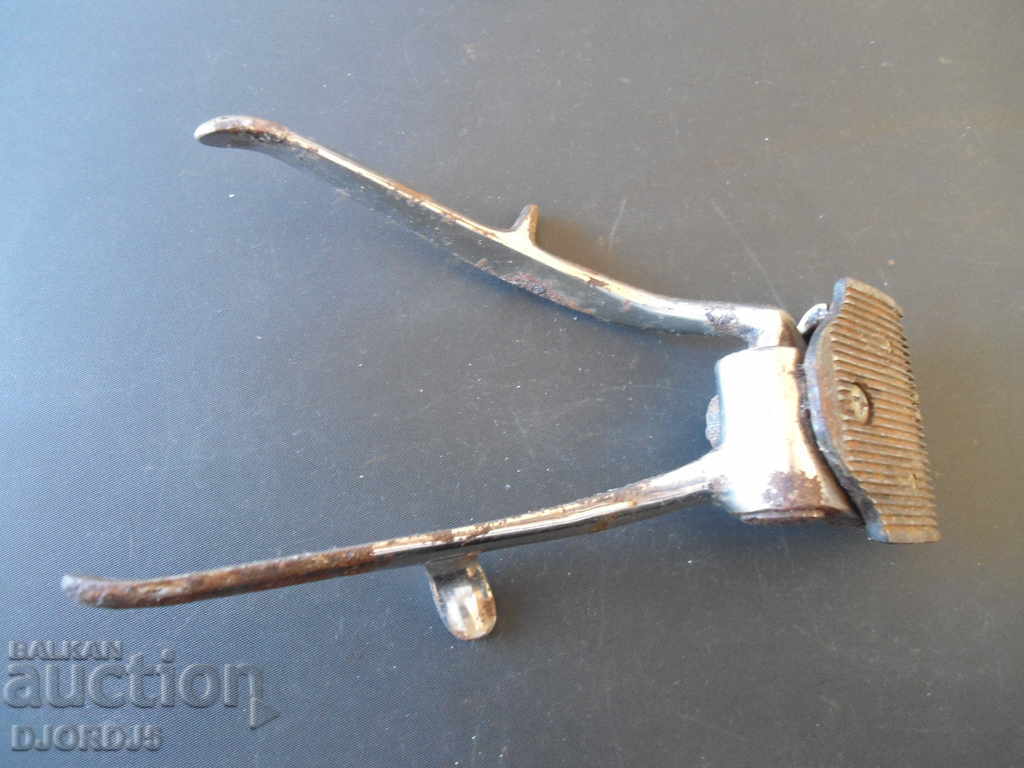 Old SOLINGEN trimmer, markirowka with price 7.00 BGN | € 3.58 Old SOLINGEN trimmer, markirowka with price 7.00 BGN | € 3.58