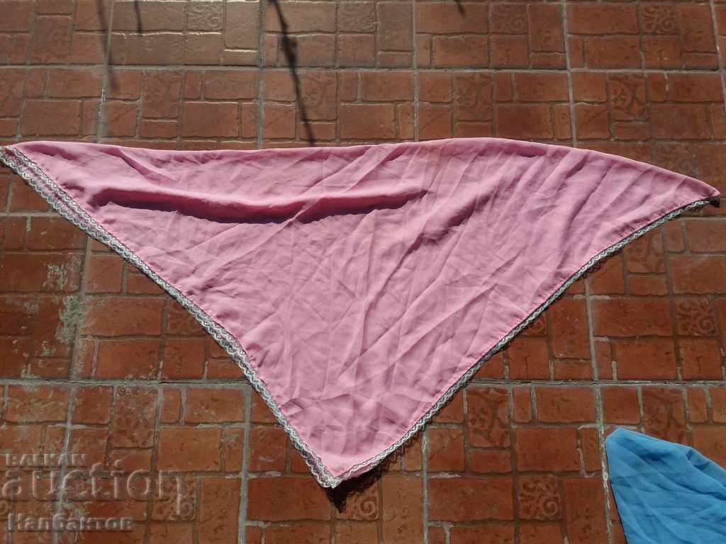 Auction  OLD WEDNESDAY FEMALE TOWEL