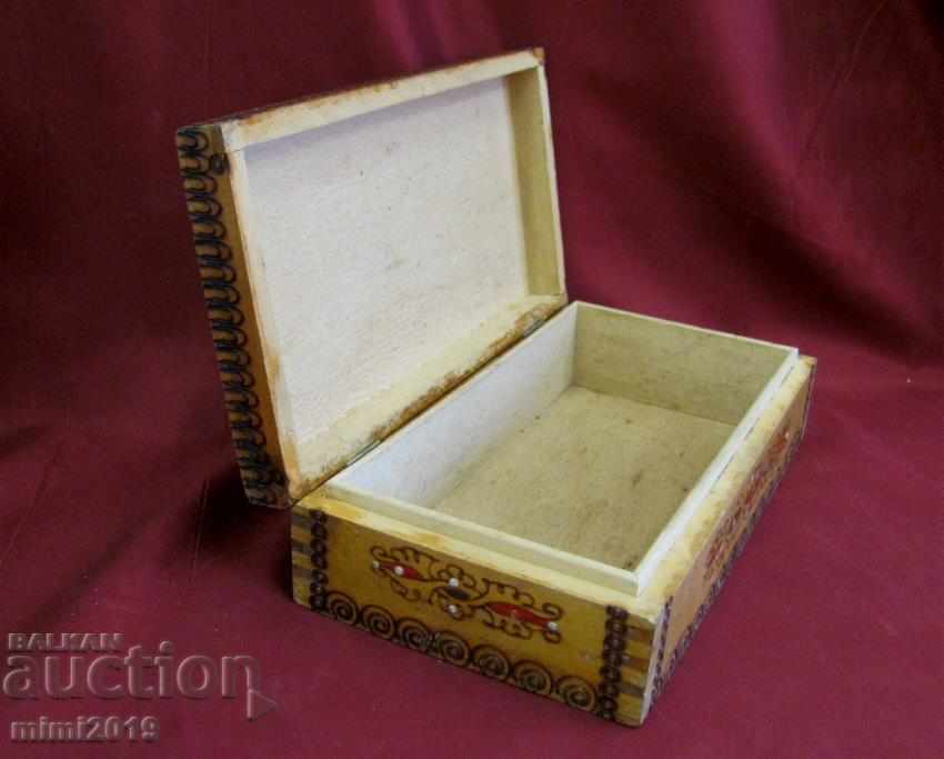 Delivery of 30s Wooden Jewelry Box handmade