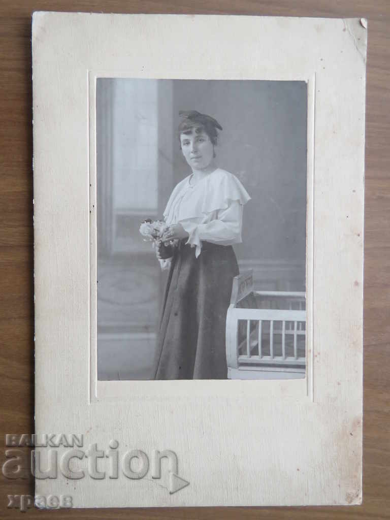 OLD PHOTO - CARDBOARD - 0516 with price 19.99 BGN | € 10.22 OLD PHOTO - CARDBOARD - 0516 with price 19.99 BGN | € 10.22