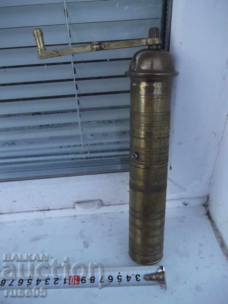 Auction Pepper grinder, etc. bronze - 2 Auction Pepper grinder, etc. bronze - 2