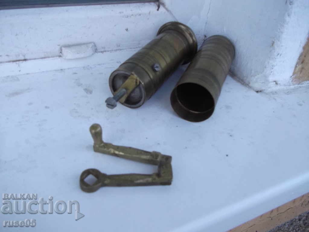 Pepper grinder, etc. bronze - 2 - 7 Pepper grinder, etc. bronze - 2 - 7