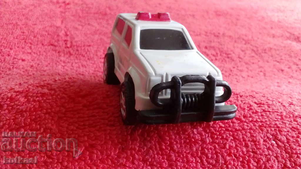 Delivery of Old small sports car Jeep Delivery of Old small sports car Jeep