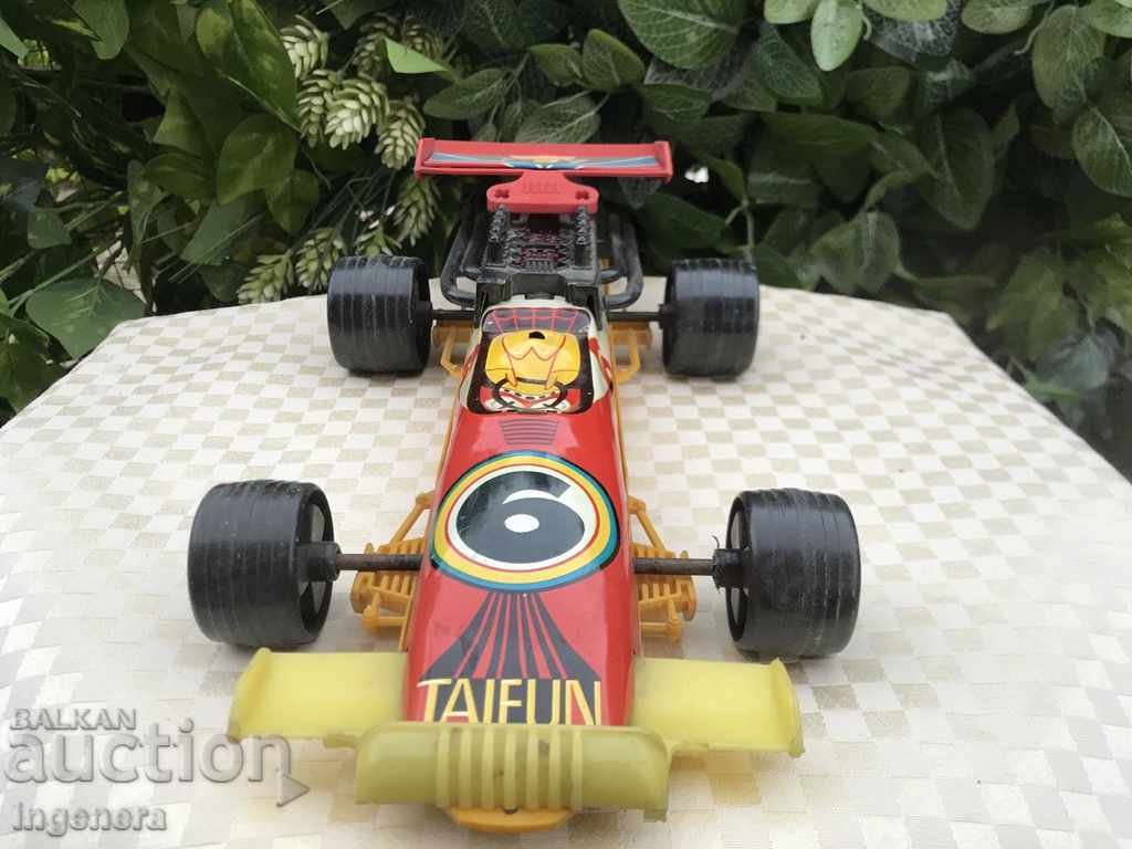 MODEL / TOY / TROLLEY - F1 SHEET METAL WITH MECHANISM with price 19.00 BGN | € 9.71 MODEL / TOY / TROLLEY - F1 SHEET METAL WITH MECHANISM with price 19.00 BGN | € 9.71